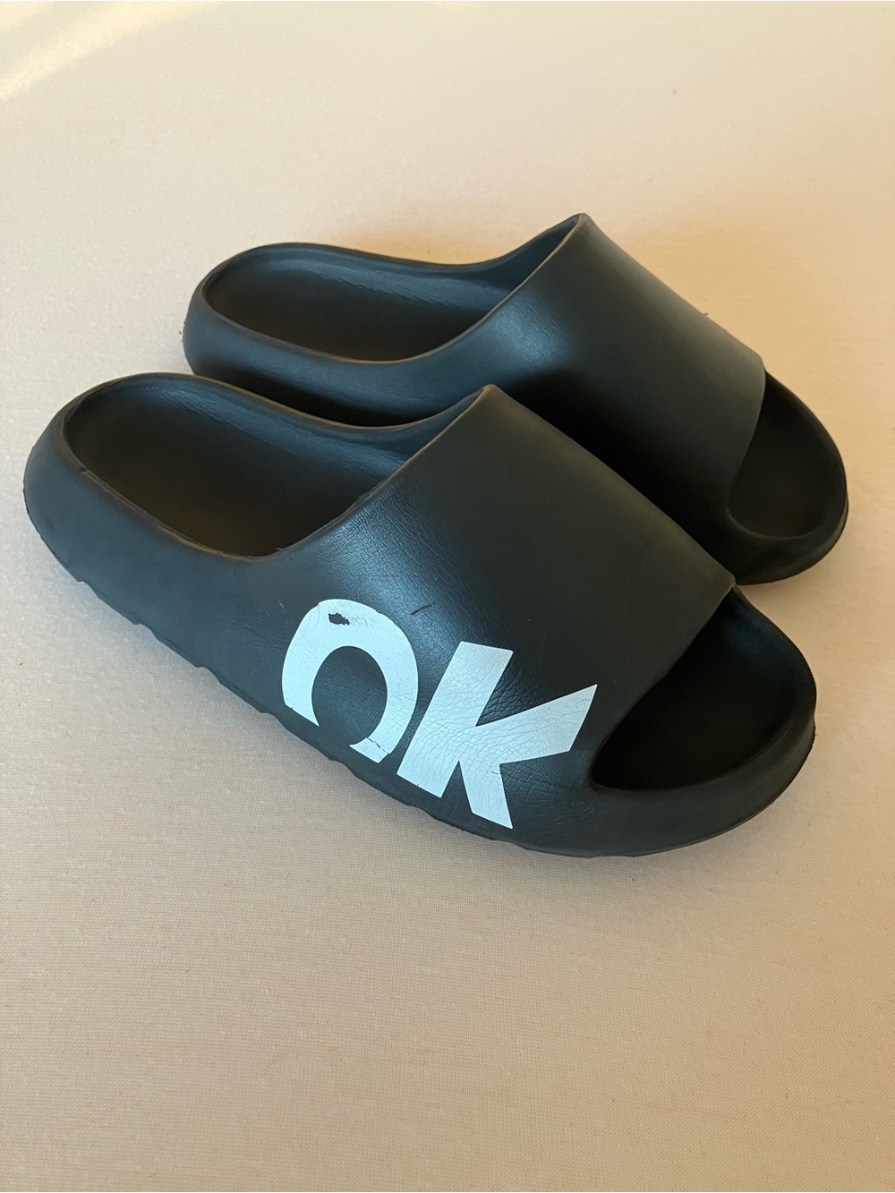 Men's Black Cloud Pillow SHIEN “OK” Slides Streetwear Foam Sandals Size 9
